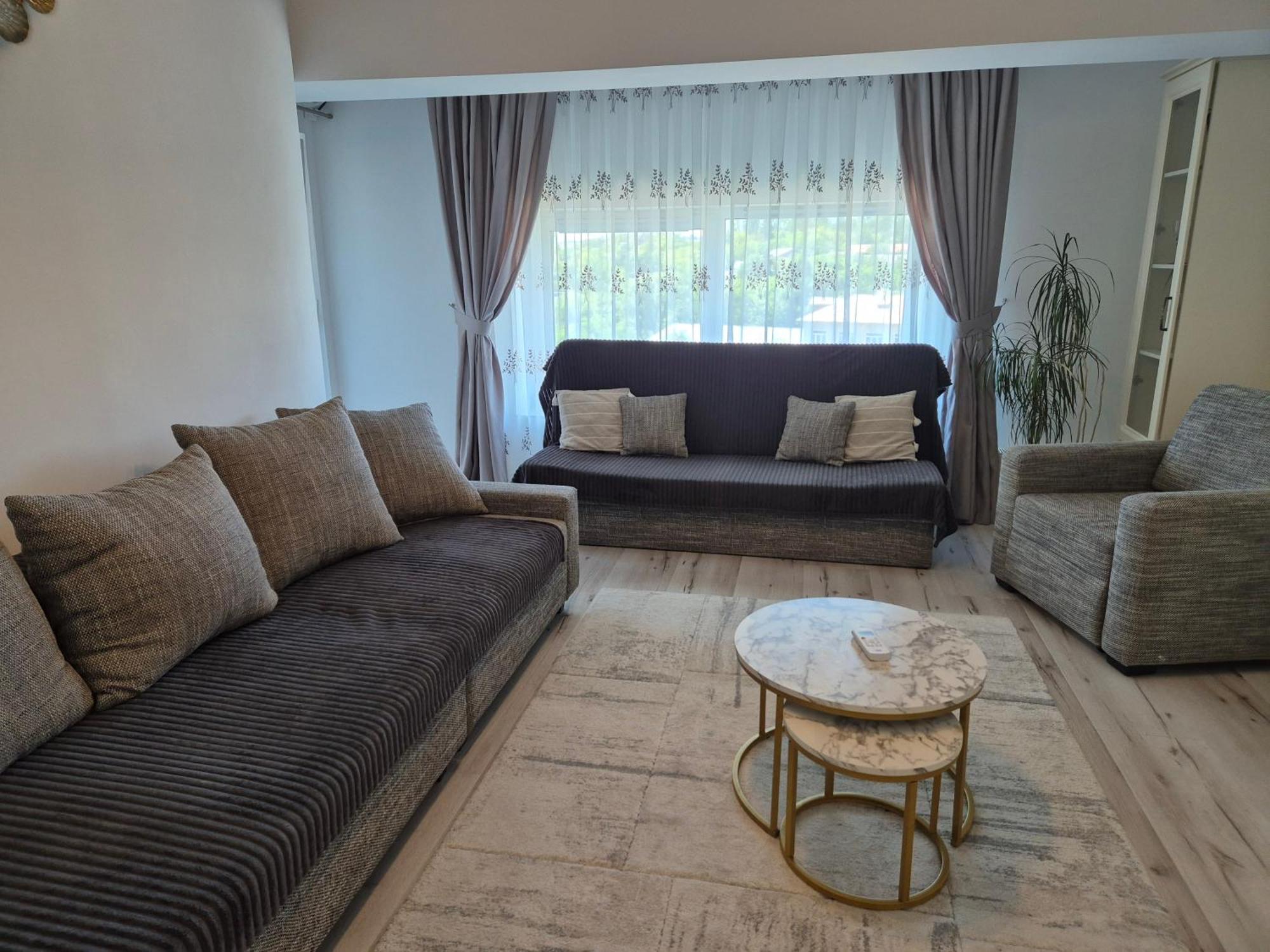 Suceava Apartment ภายนอก รูปภาพ